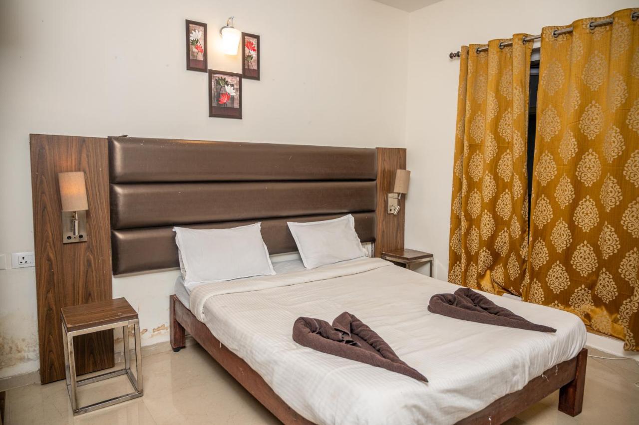 Ronnie'S Studio Apartment Arpora Dış mekan fotoğraf